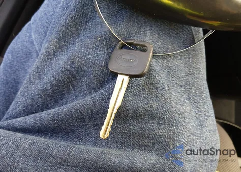 2004 Toyota Matrix Xr from USA, damaged, VIN 2T1KR32E44C220178